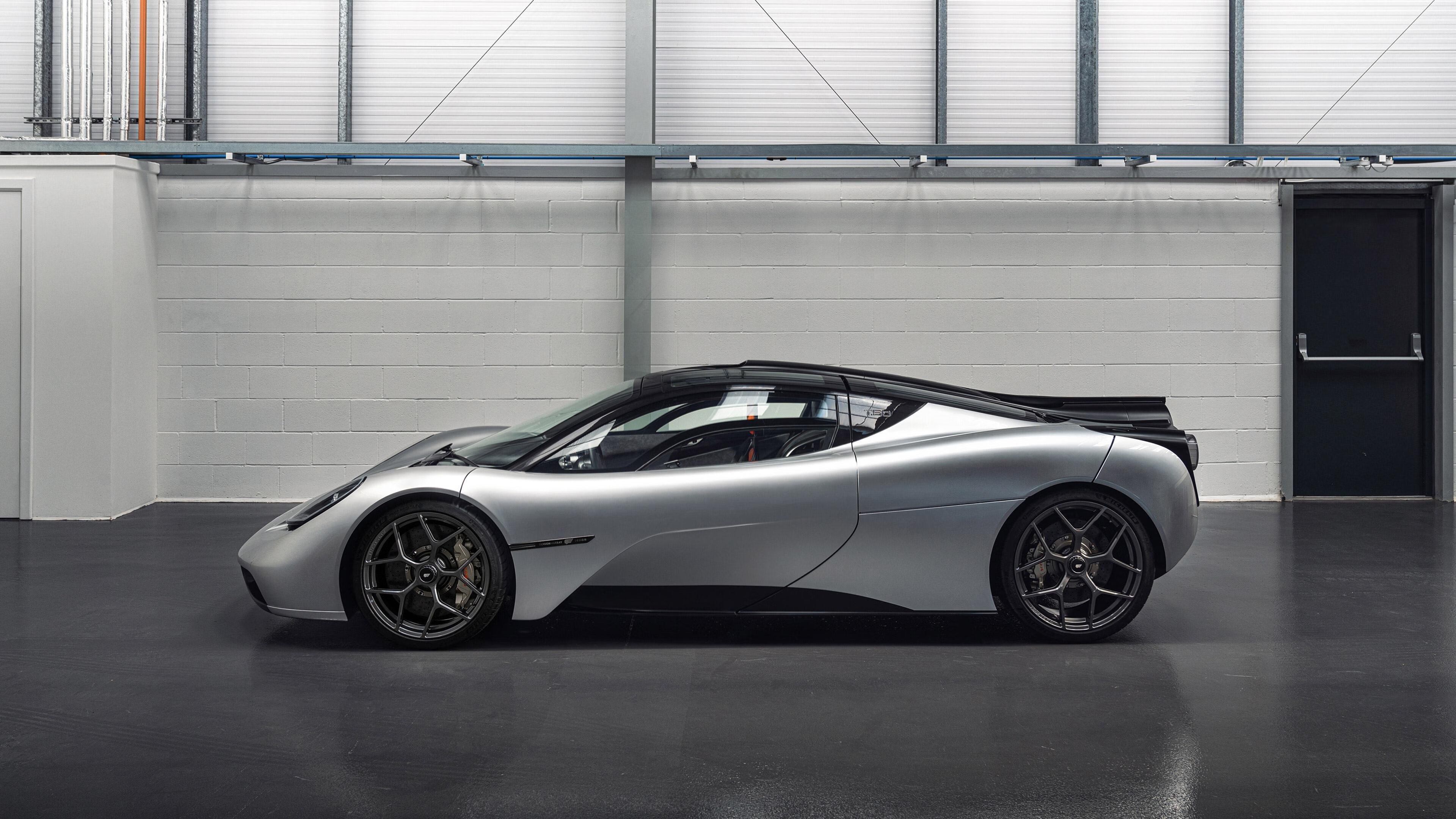 开云体育下载-“垒球赛场火力全开！新都兴城决胜时刻来临”